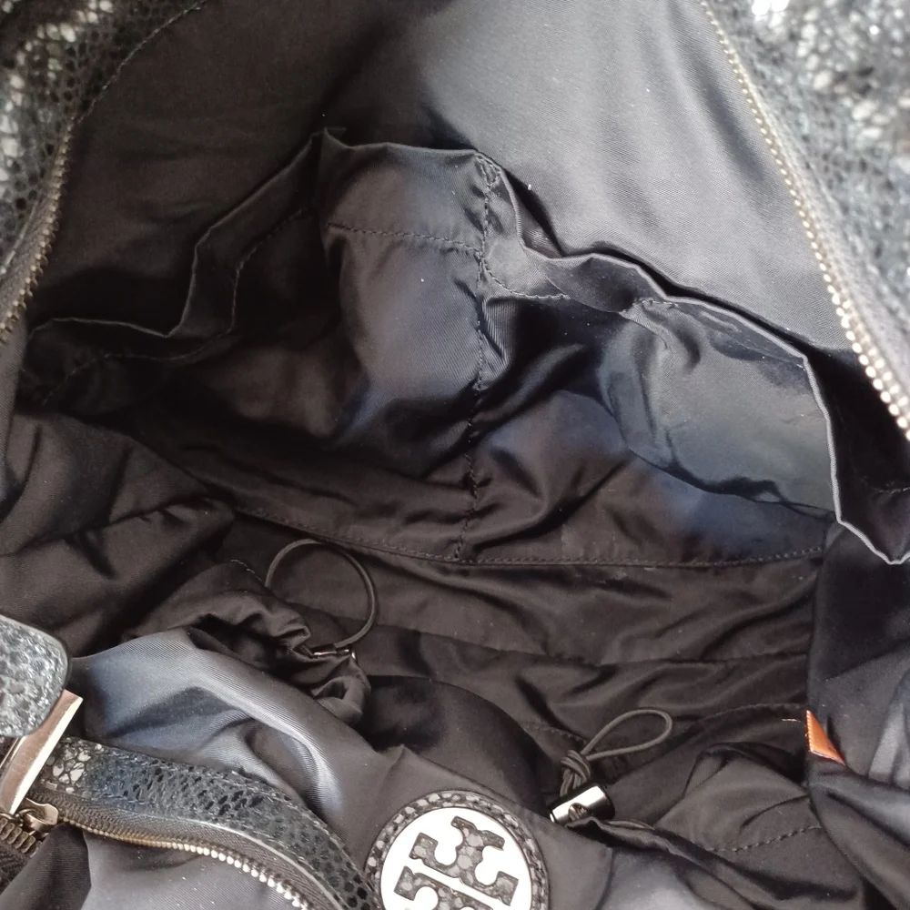 Tory Burch Diaper Bag Shoulder Strap Crossbody Color Black With Changing Pad